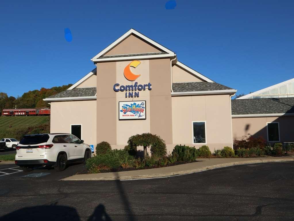 Comfort Inn Splash Harbor Bellville Bagian luar foto